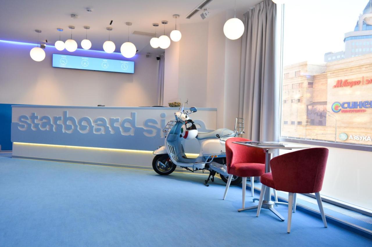 Starboard Side Hotel Moskow Bagian luar foto